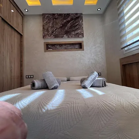Appartement Renove Avec Style Et Parking Surveille Marrakesh Exterior photo