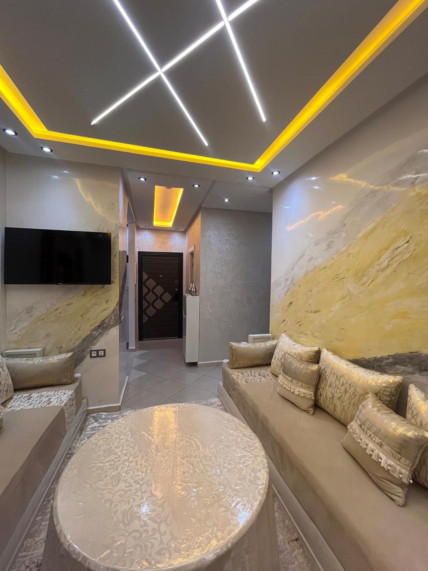 Renove Avec Style Et Parking Surveille Appartement Marrakesh